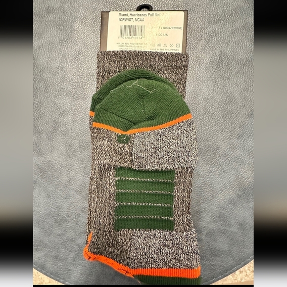 NWT Men's Miami Hurricanes Strideline Crew Socks - Picture 3 of 4